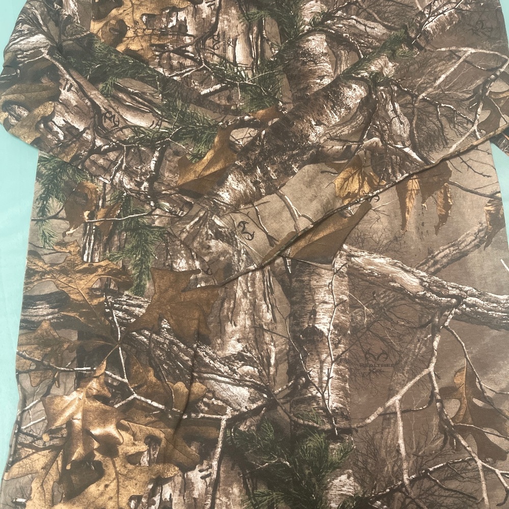 Mens Long sleeve camo Realtree xtra sz L